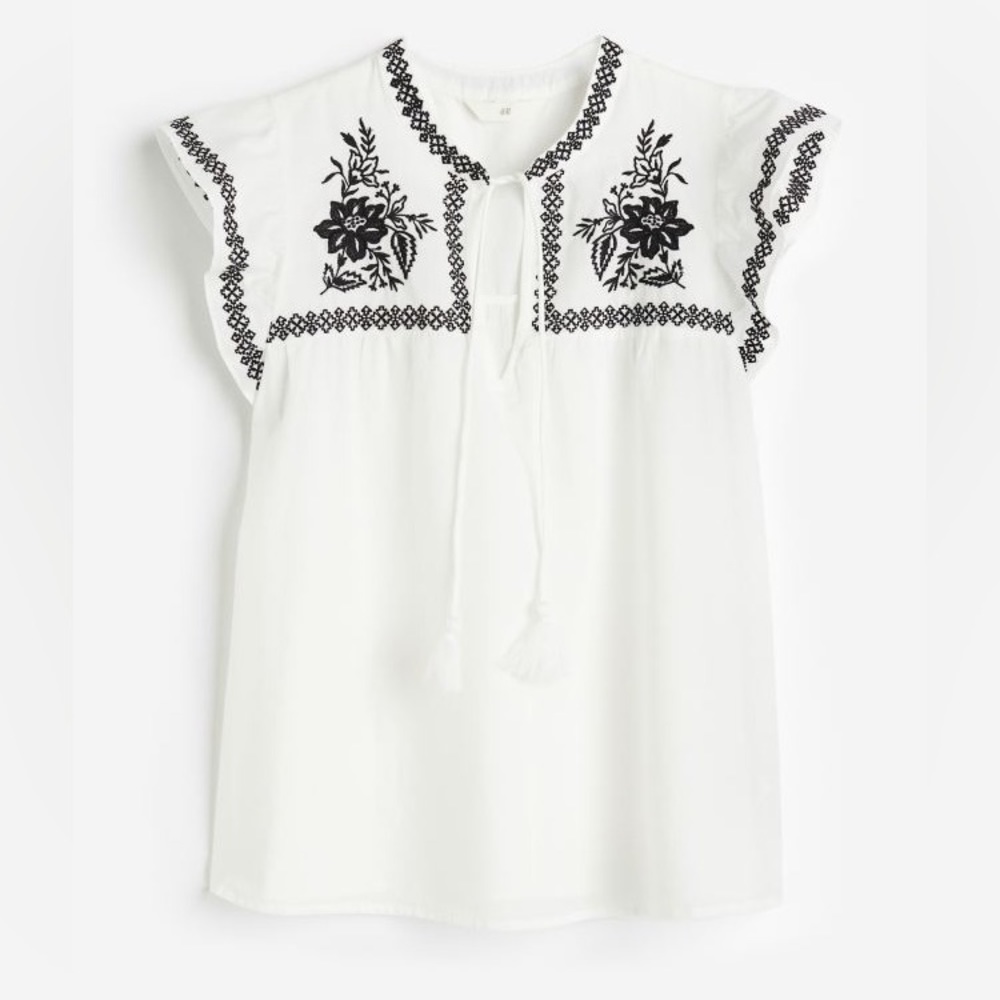 H&M White Blouse with Black Embroidery/ Size XS/ 100% Cotton - Picture 3 of 5